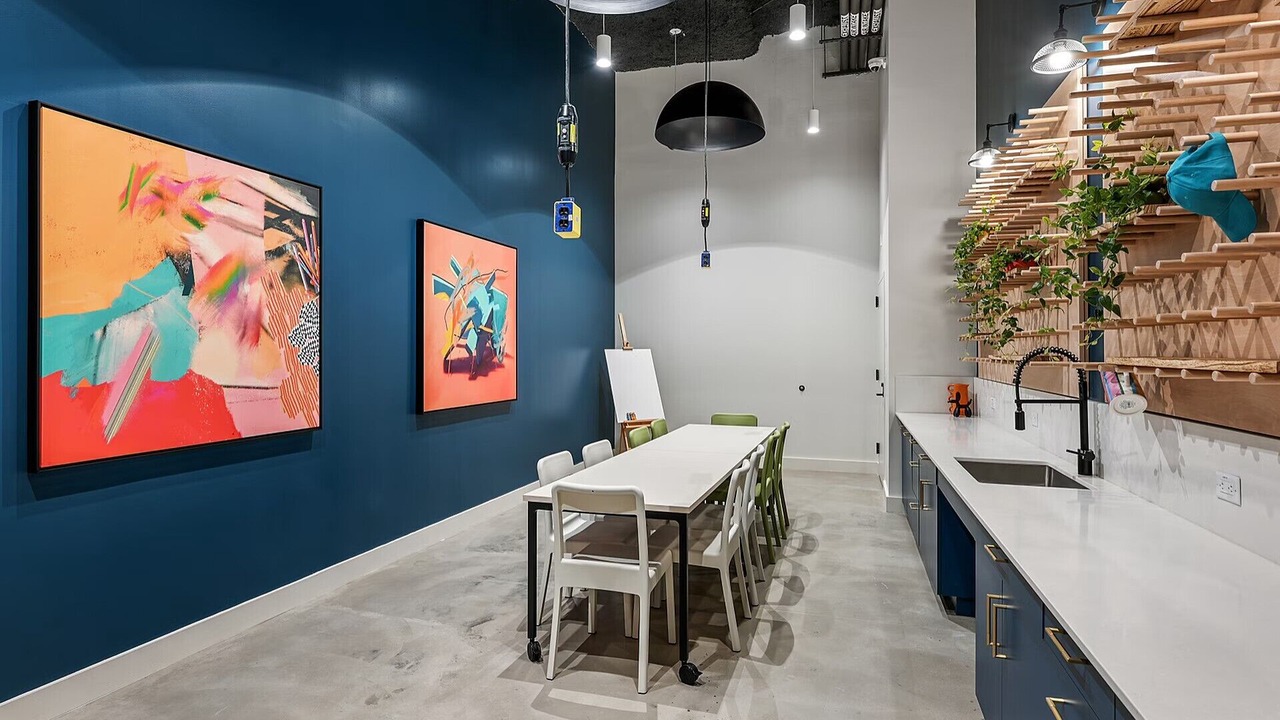 Photo of Others in Everett