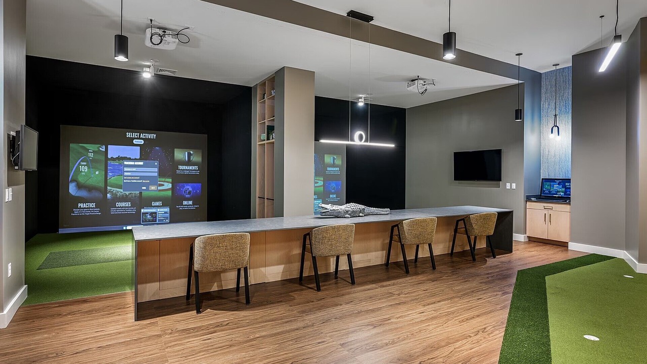 Photo of Others in Everett