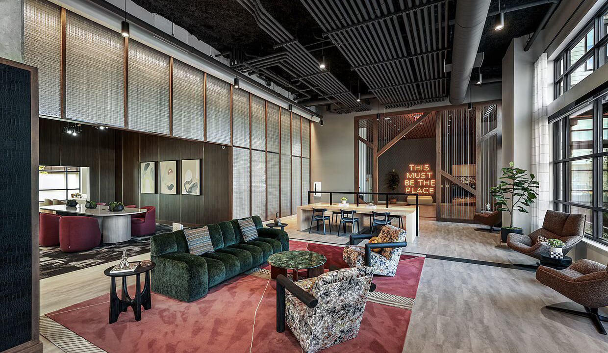 Photo of Others in Everett