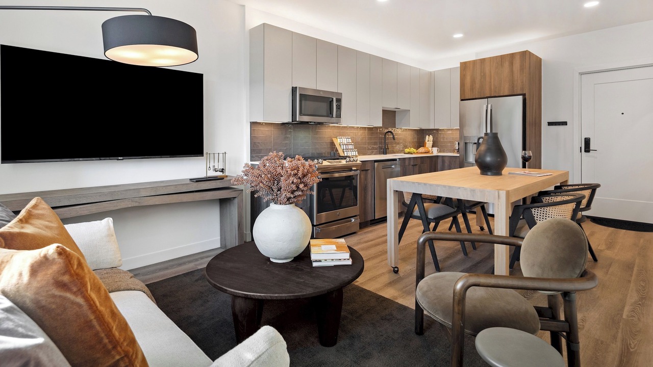 Photo of Others in Everett