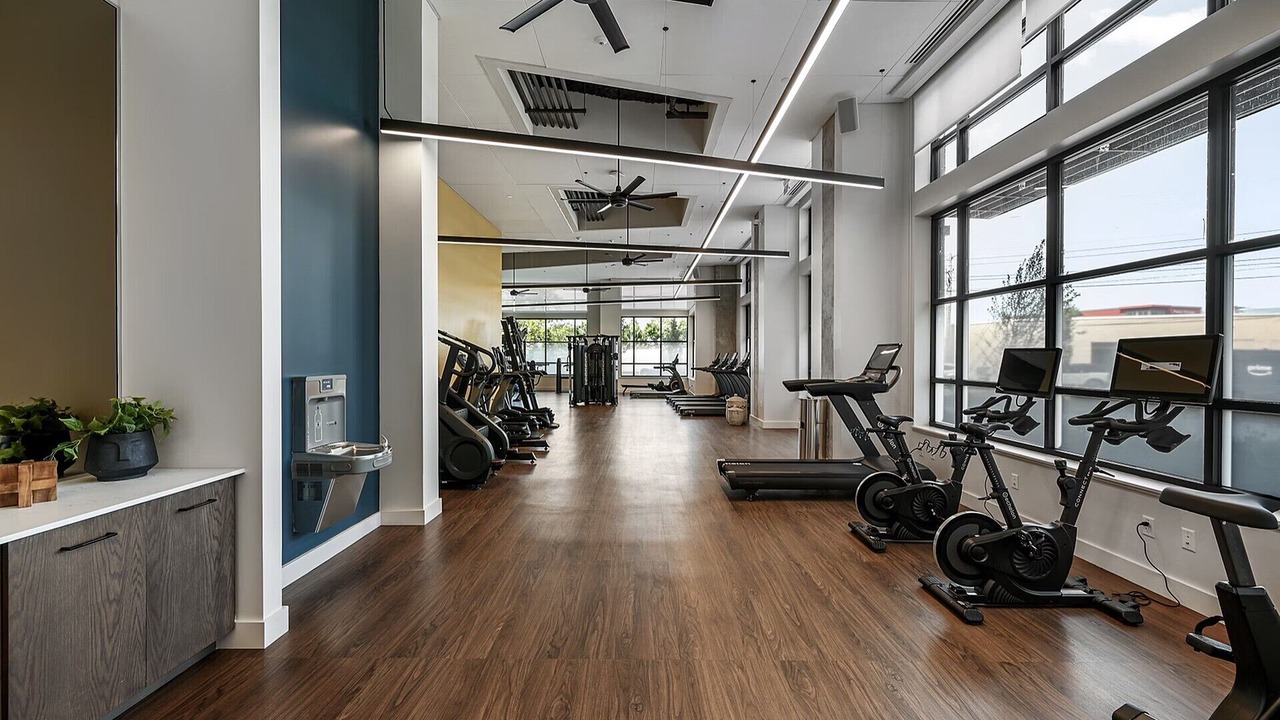 Photo of Others in Everett