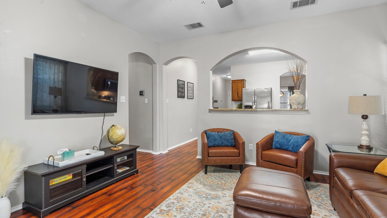 Photo of Livingroom in Leander