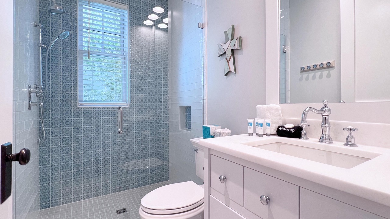 Photo of Bathroom in WaterSound Beach