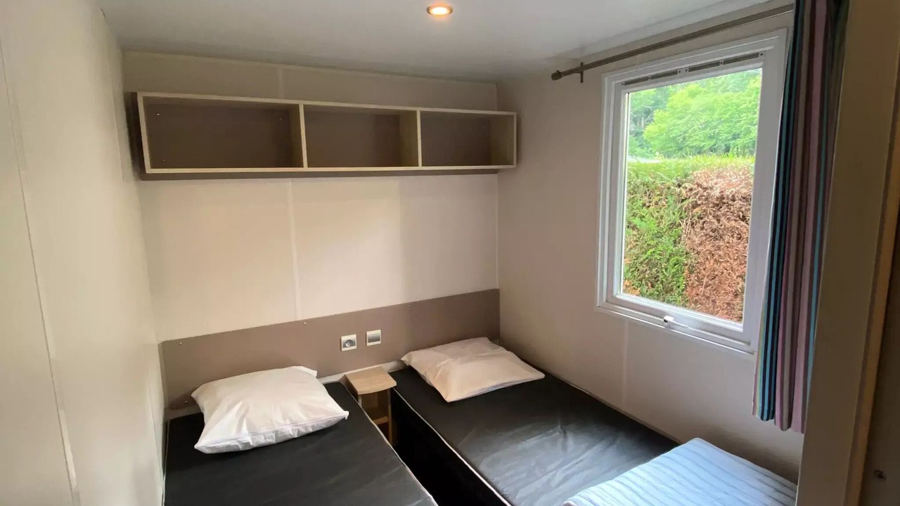 Photo of Bedroom in Oust