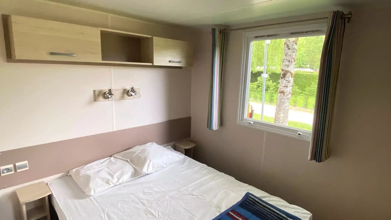 Photo of Bedroom in Oust