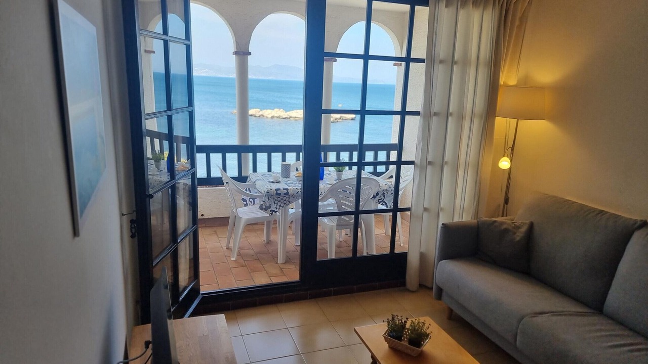 Photo of Livingroom in Pedrinya