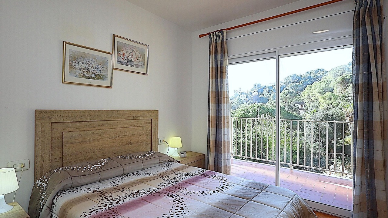 Photo of Bedroom in Lloret de Mar