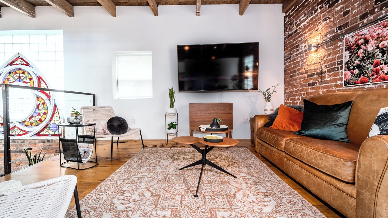 Photo of Livingroom in Leslieville
