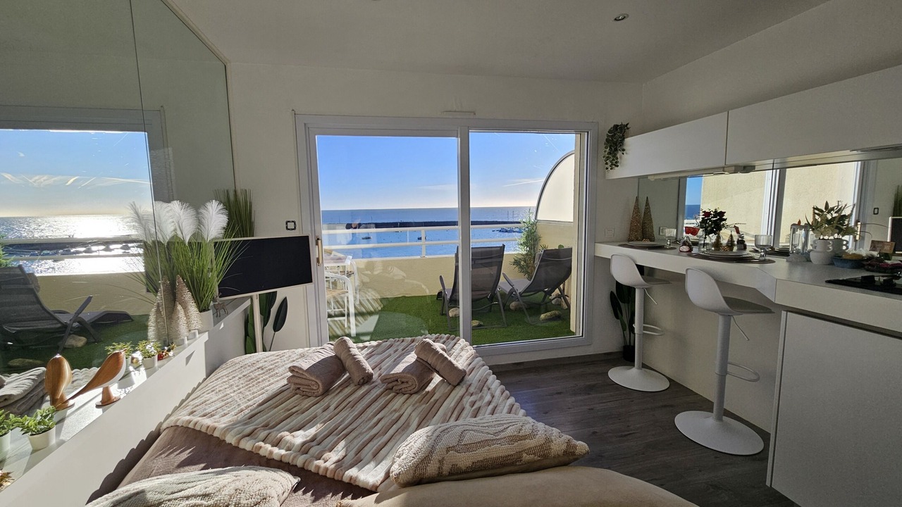 Photo of Bedroom in Jard-sur-Mer