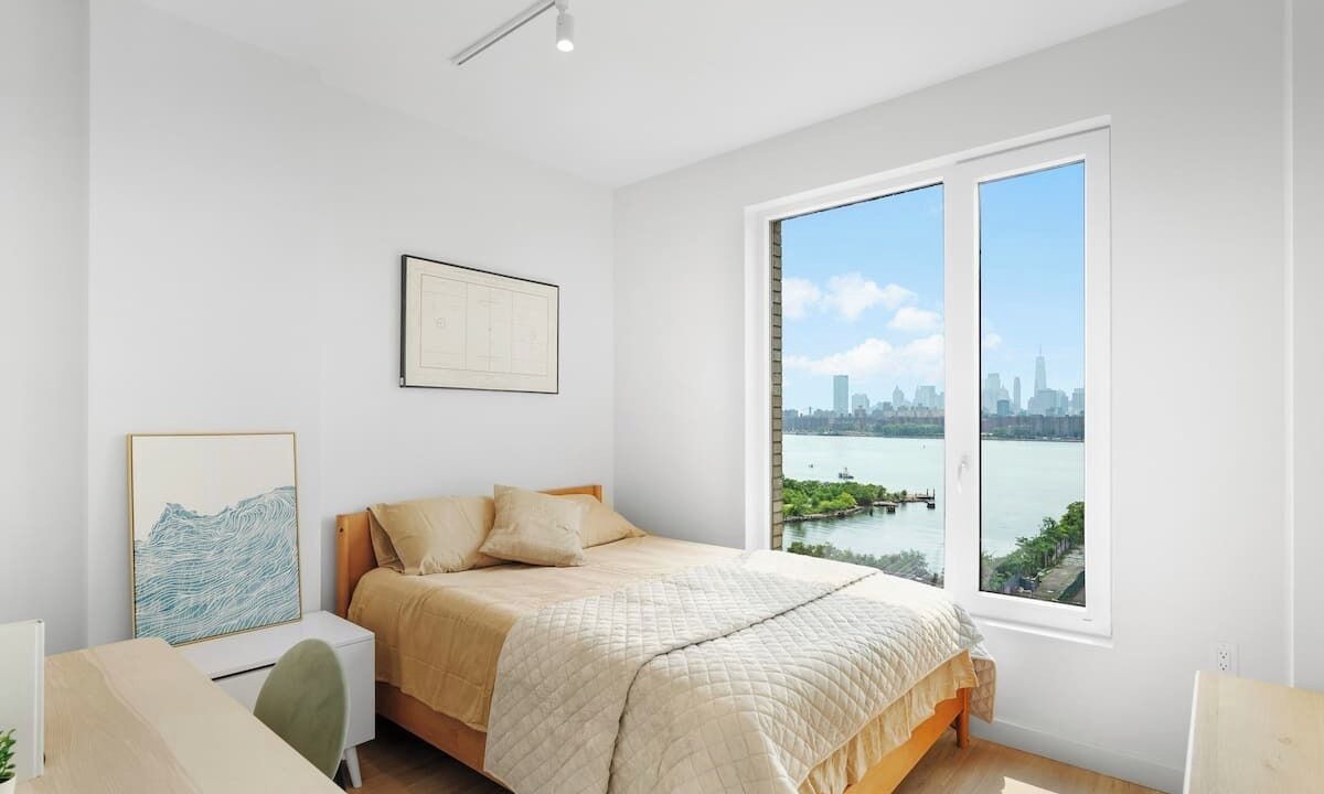 Photo of Bedroom in Greenpoint