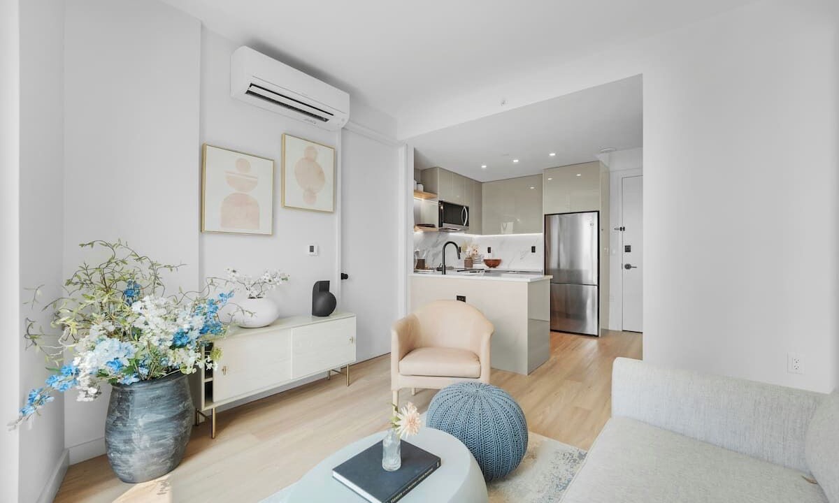 Photo of Livingroom in Greenpoint