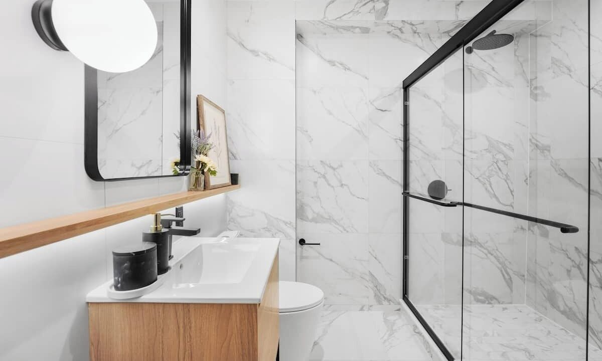 Photo of Bathroom in Greenpoint