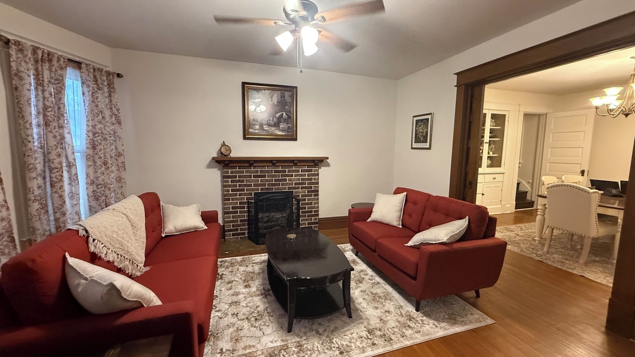 Photo of Livingroom in Terre Haute