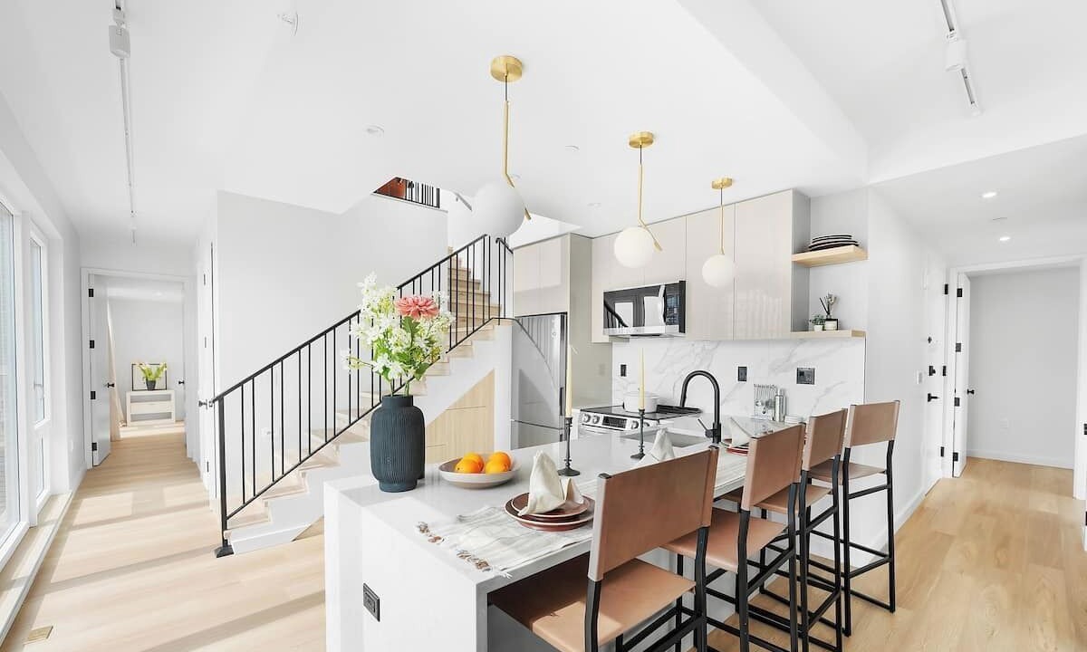 Photo of Others in Greenpoint