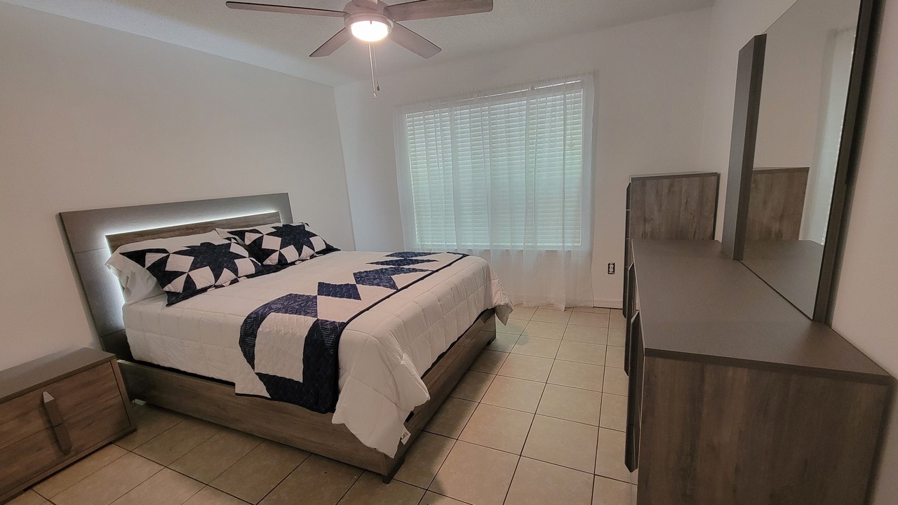 Photo of Bedroom in Gulf Park Estates