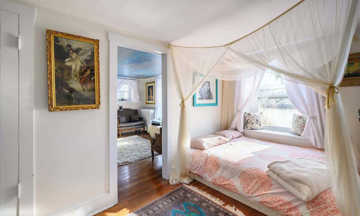Photo of Bedroom in Titusville