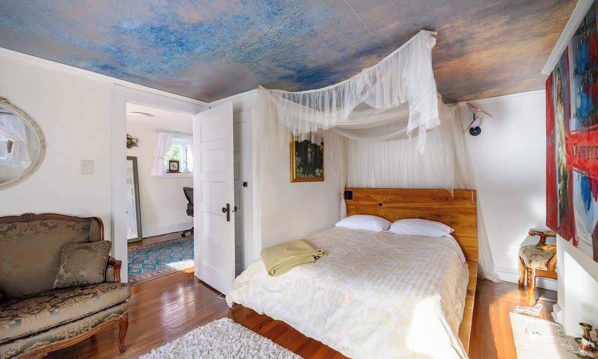 Photo of Bedroom in Titusville