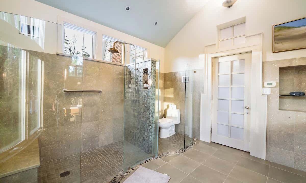 Photo of Bathroom in Blawenburg