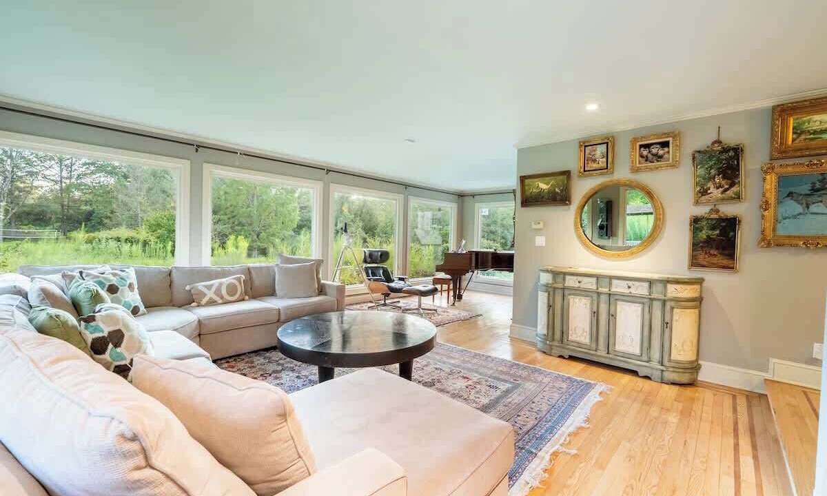 Photo of Livingroom in Blawenburg