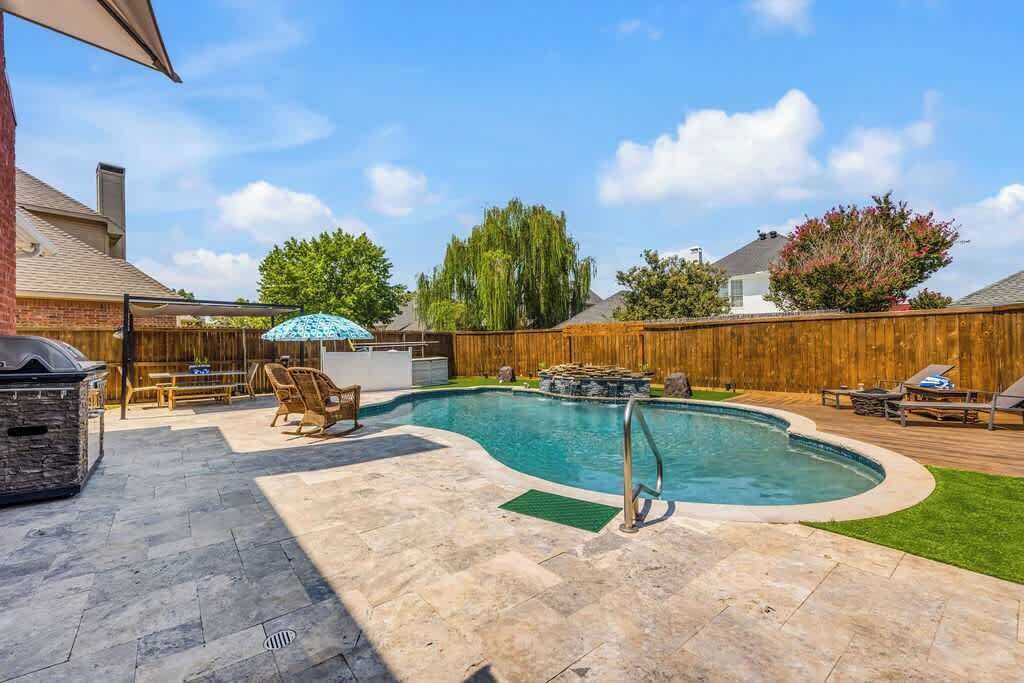 Photo of Outdoor in Allen