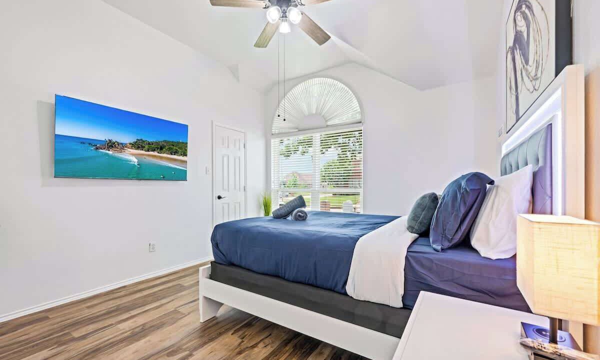 Photo of Bedroom in Allen