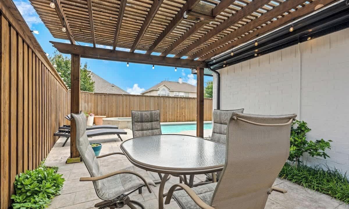 Photo of Outdoor in Allen