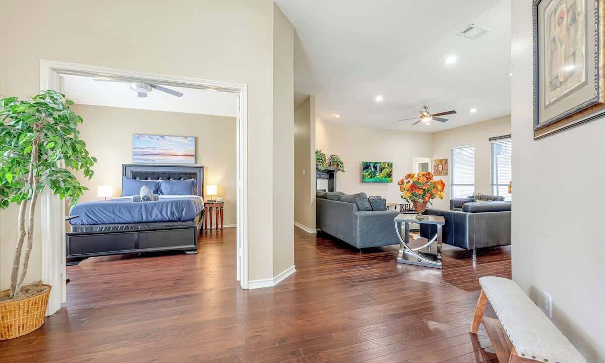 Photo of Livingroom in Murphy