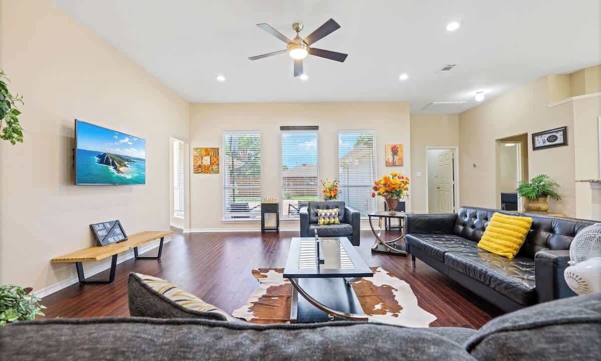 Photo of Livingroom in Murphy