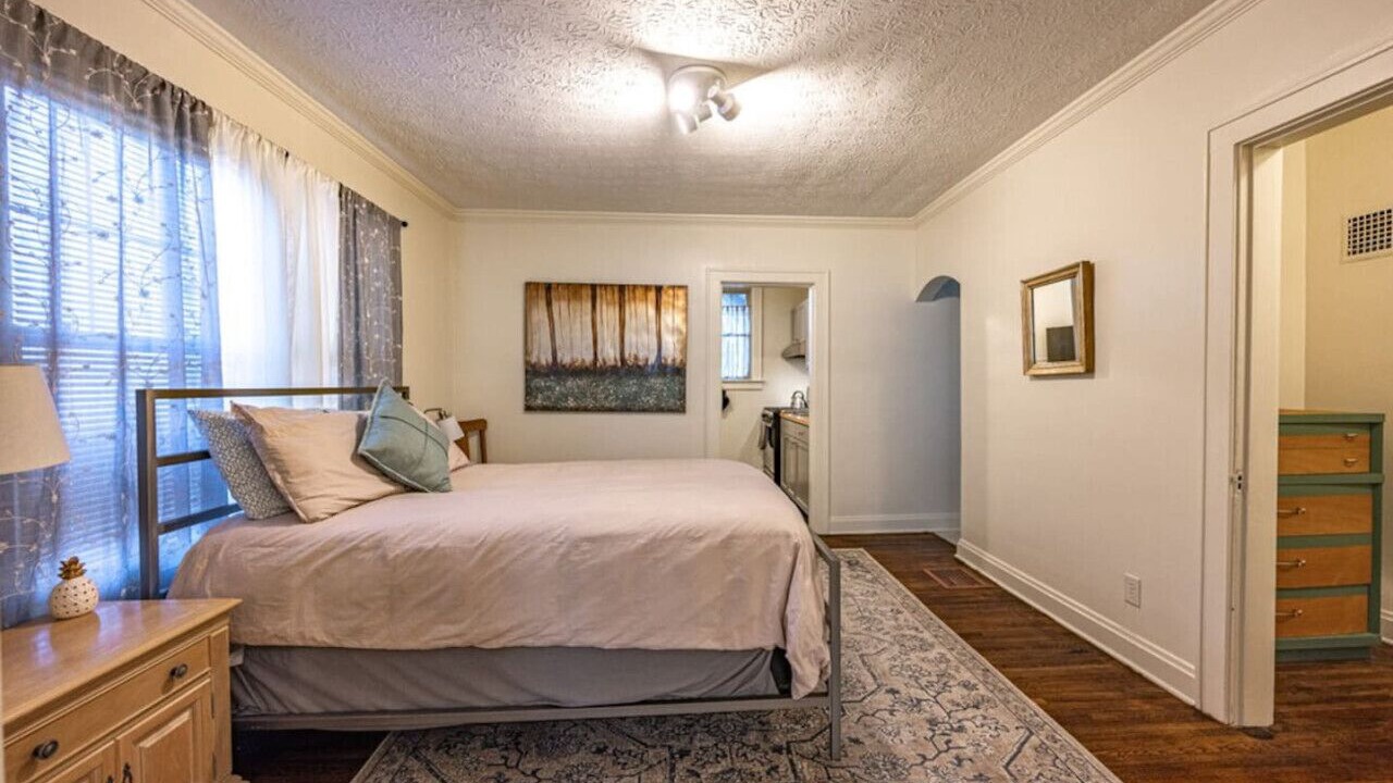 Photo of Bedroom in Clintonville