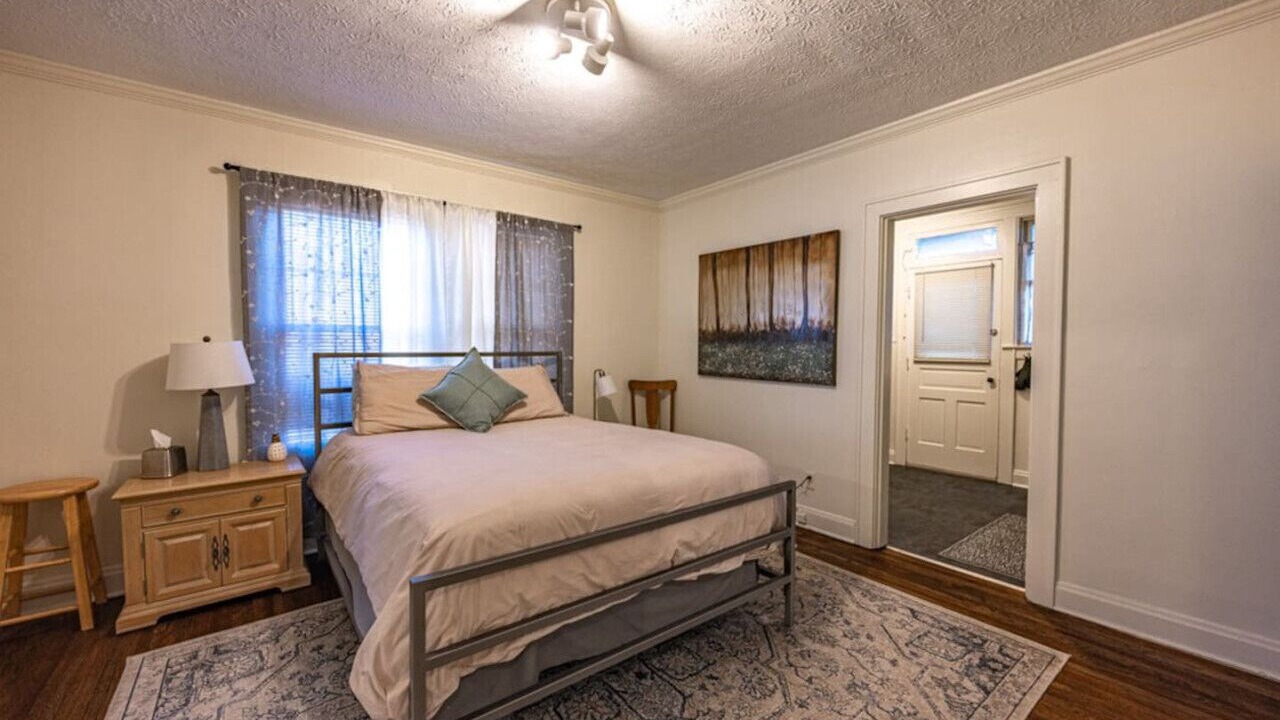 Photo of Bedroom in Clintonville