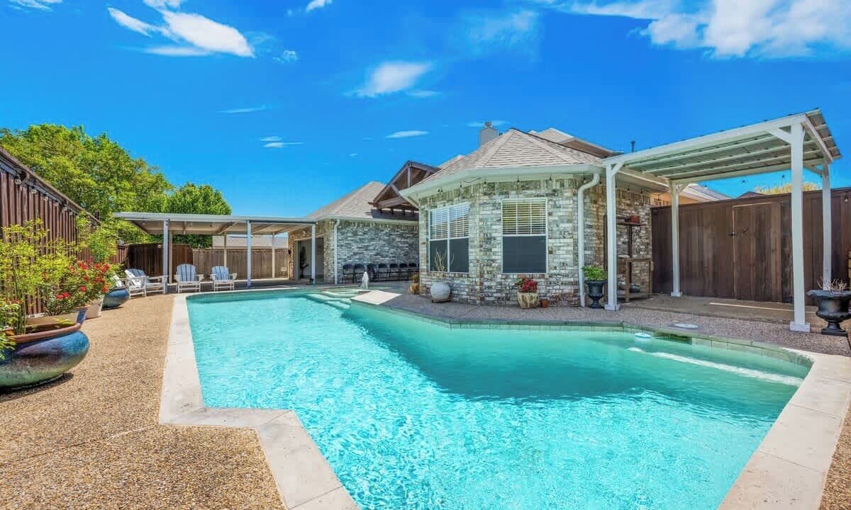 Photo of Outdoor in Allen