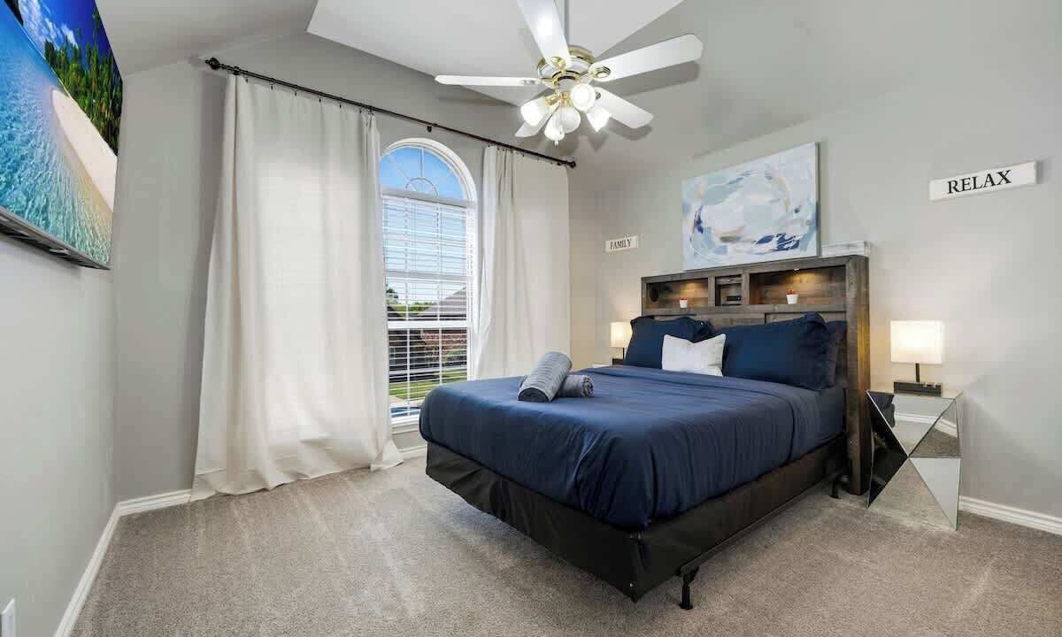 Photo of Bedroom in Allen