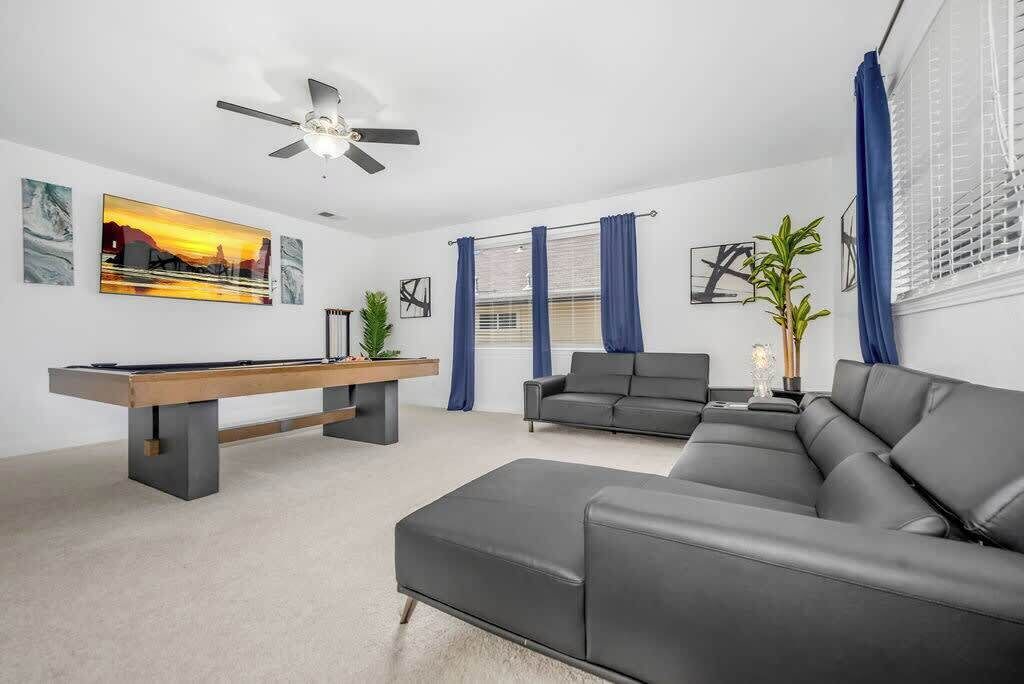 Photo of Livingroom in Allen
