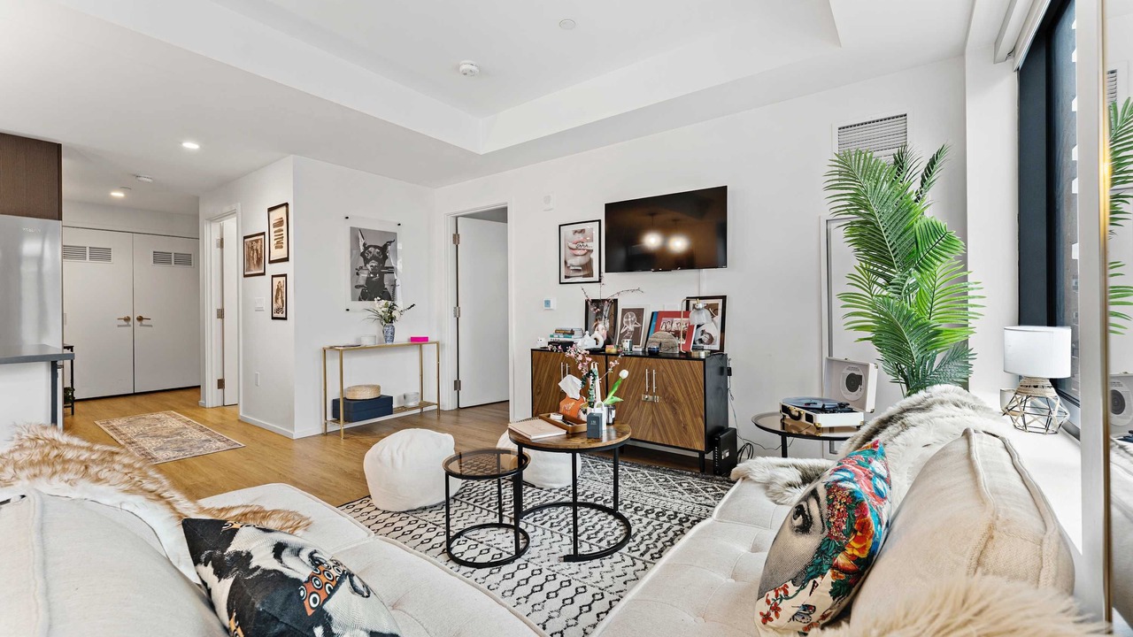 Photo of Livingroom in Shawmut