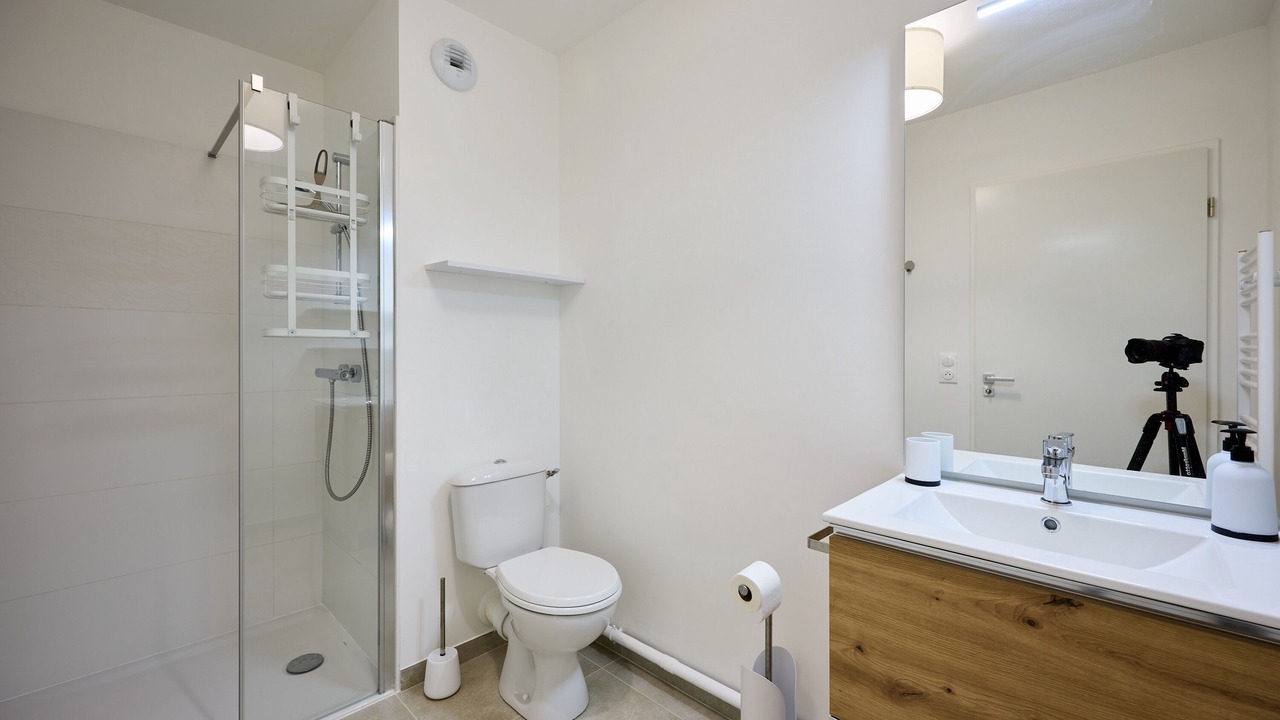 Photo of Bathroom in Courseulles-sur-Mer