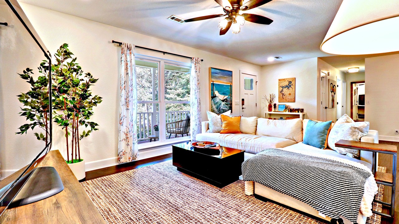 Photo of Livingroom in Fayetteville