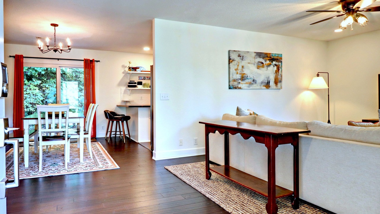 Photo of Livingroom in Fayetteville