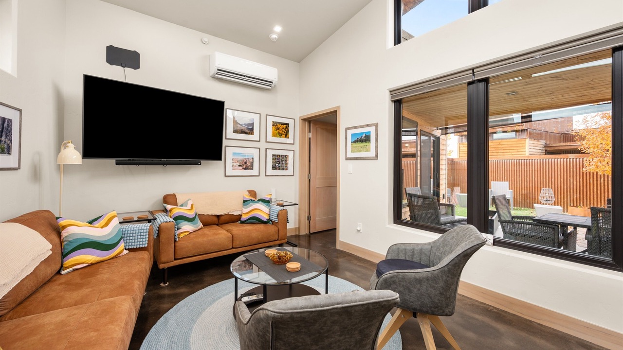 Photo of Livingroom in Clifton