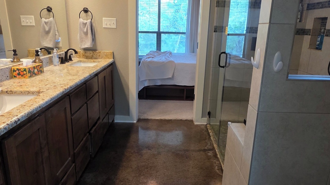 Photo of Bathroom in Belton