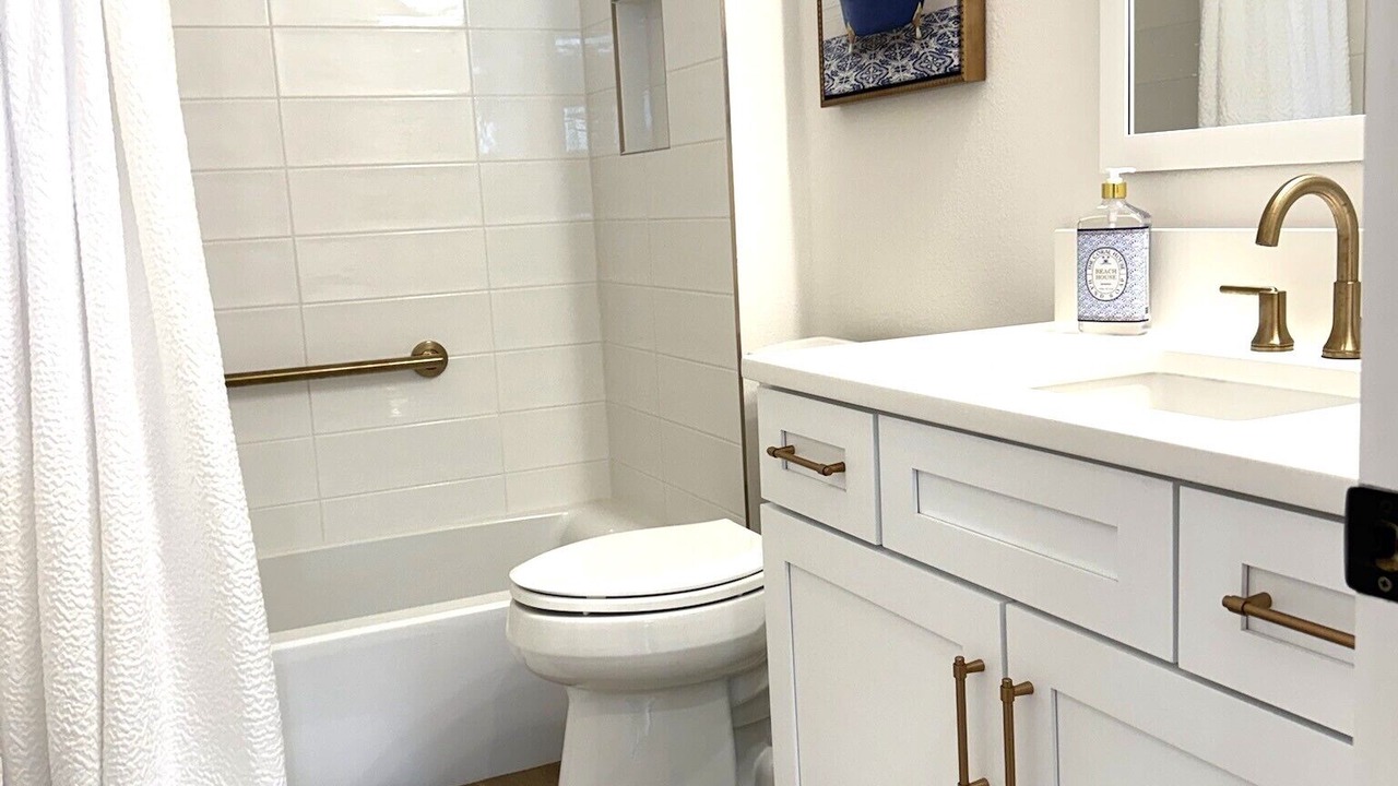 Photo of Bathroom in Sumter County
