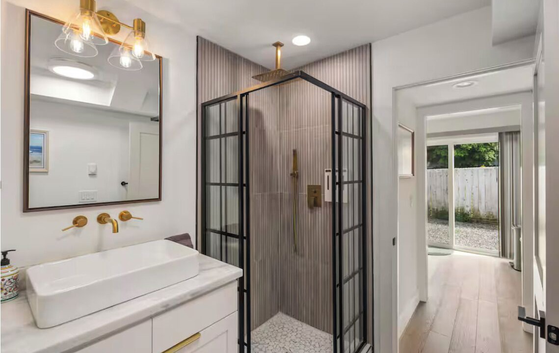 Photo of Bathroom in Delridge