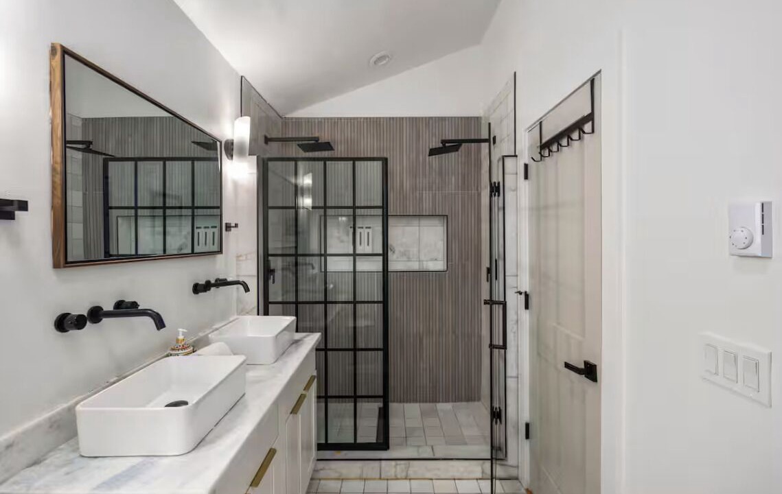 Photo of Bathroom in Delridge