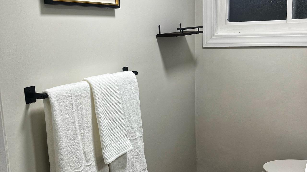 Photo of Bathroom in Willowick