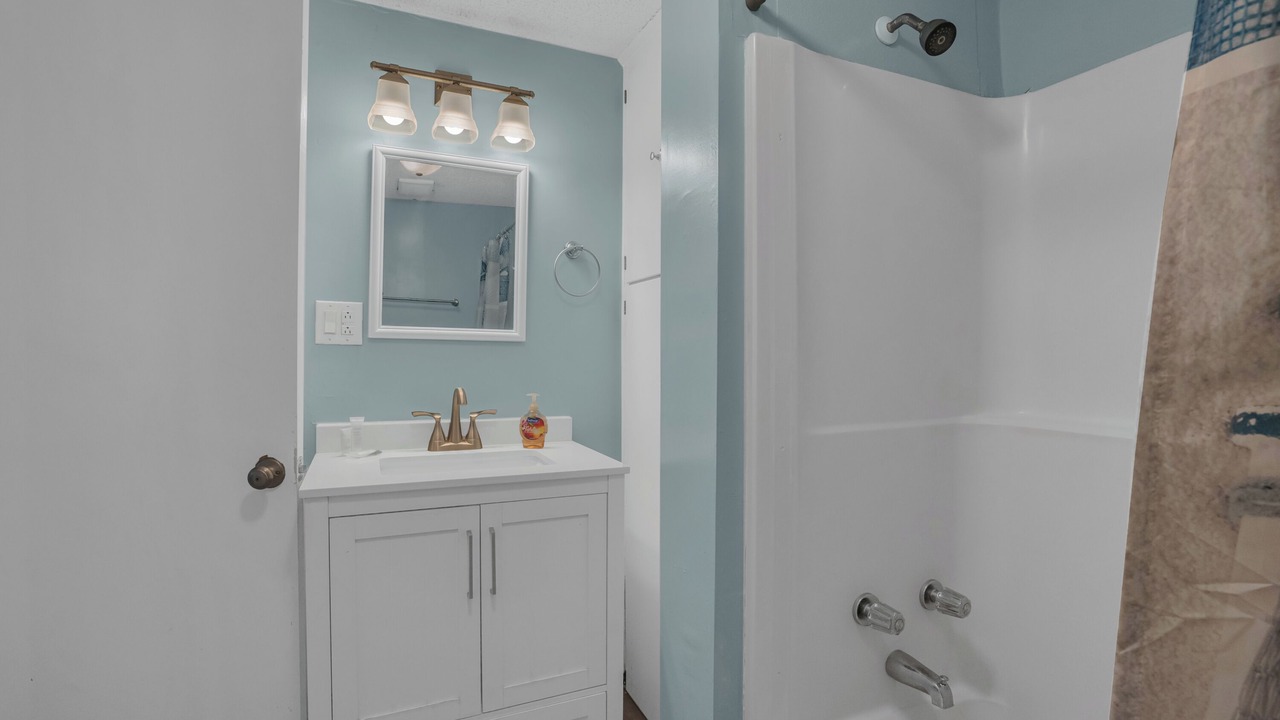 Photo of Bathroom in Surfside Beach