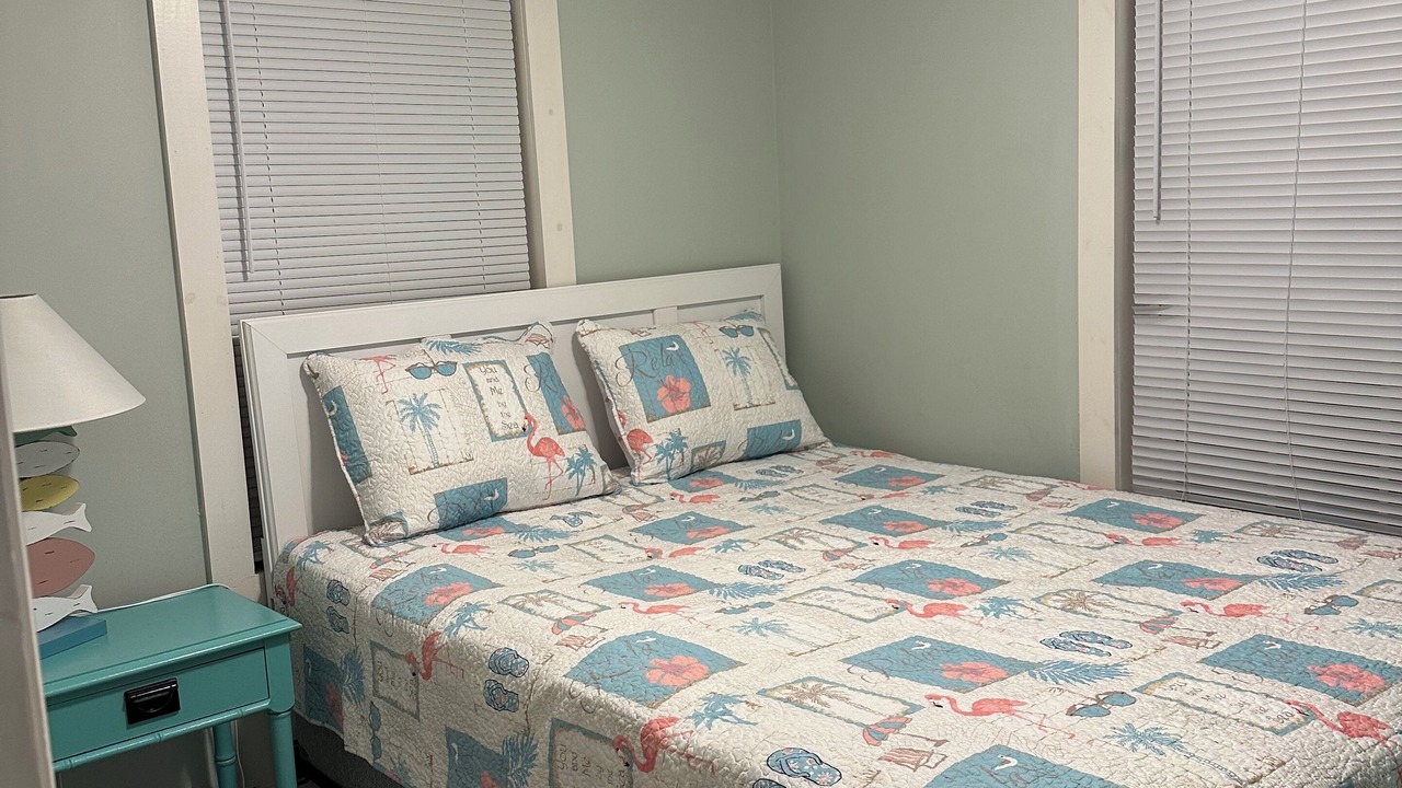 Photo of Bedroom in Surfside Beach