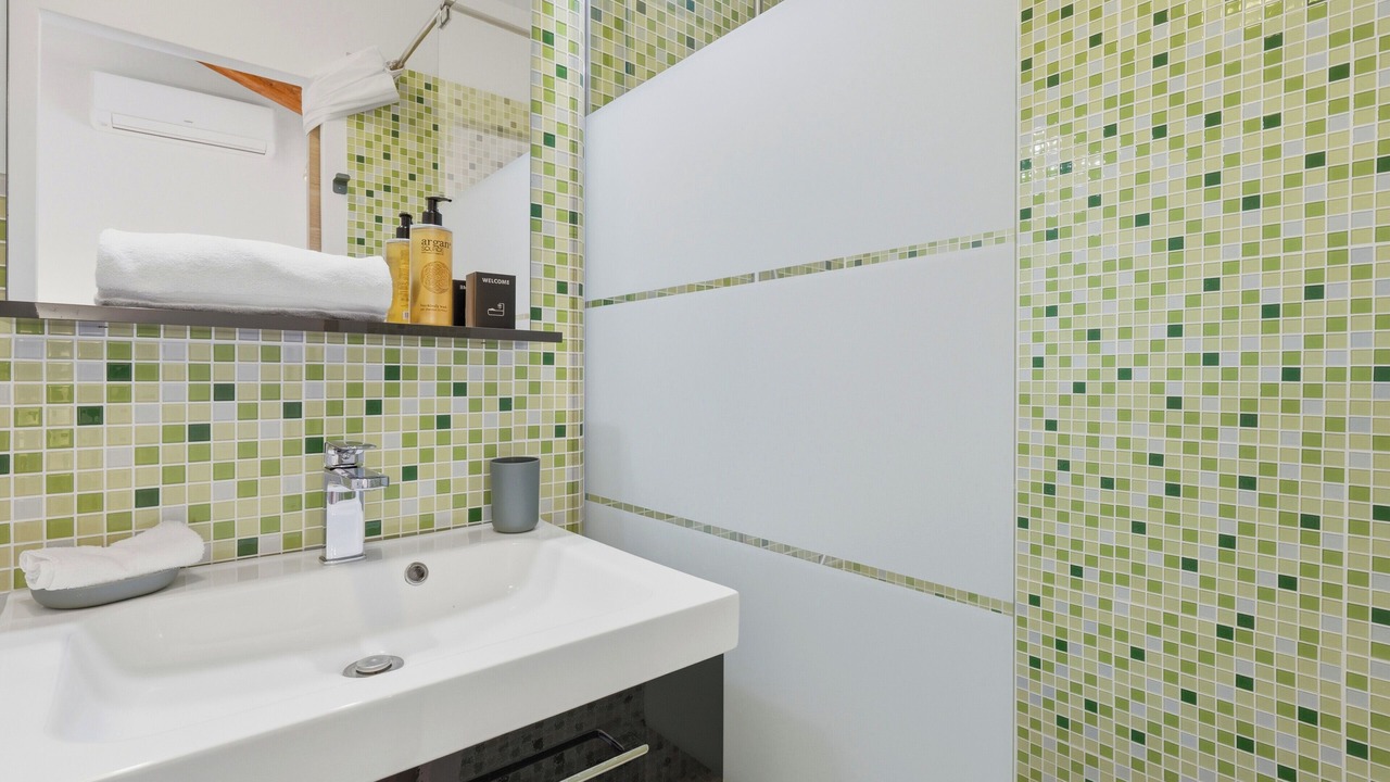 Photo of Bathroom in Saint-Bauzille-de-Montmel