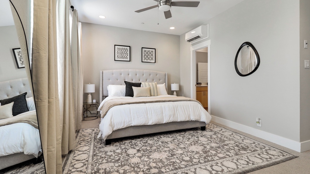 Photo of Bedroom in Near East Side