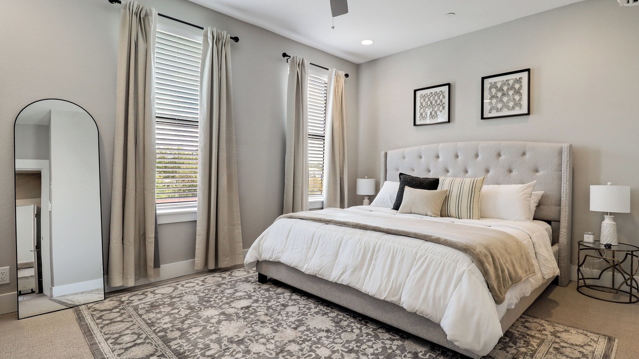 Photo of Bedroom in Near East Side