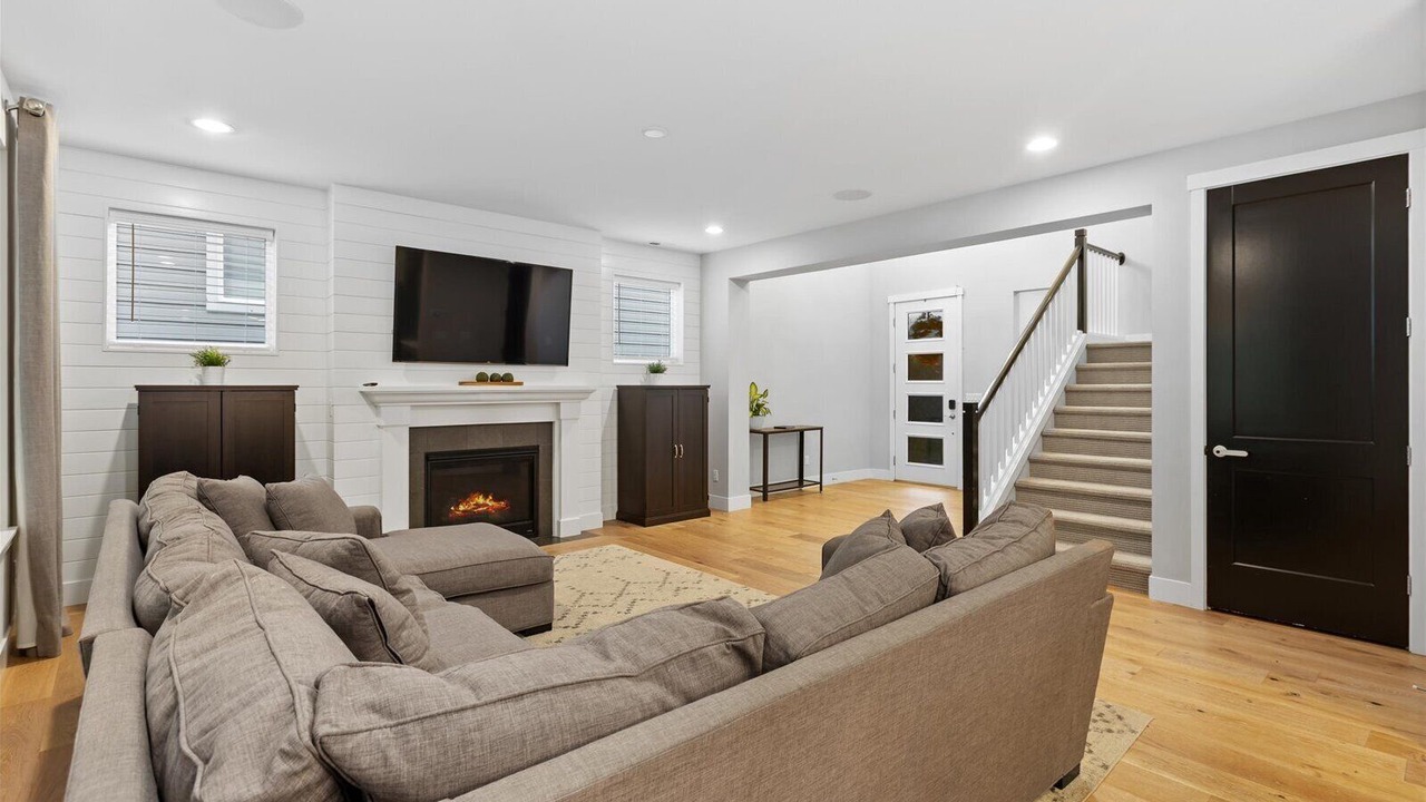 Photo of Livingroom in Monroe