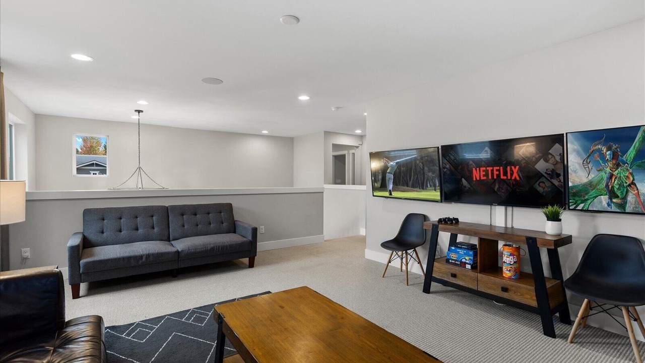 Photo of Livingroom in Monroe